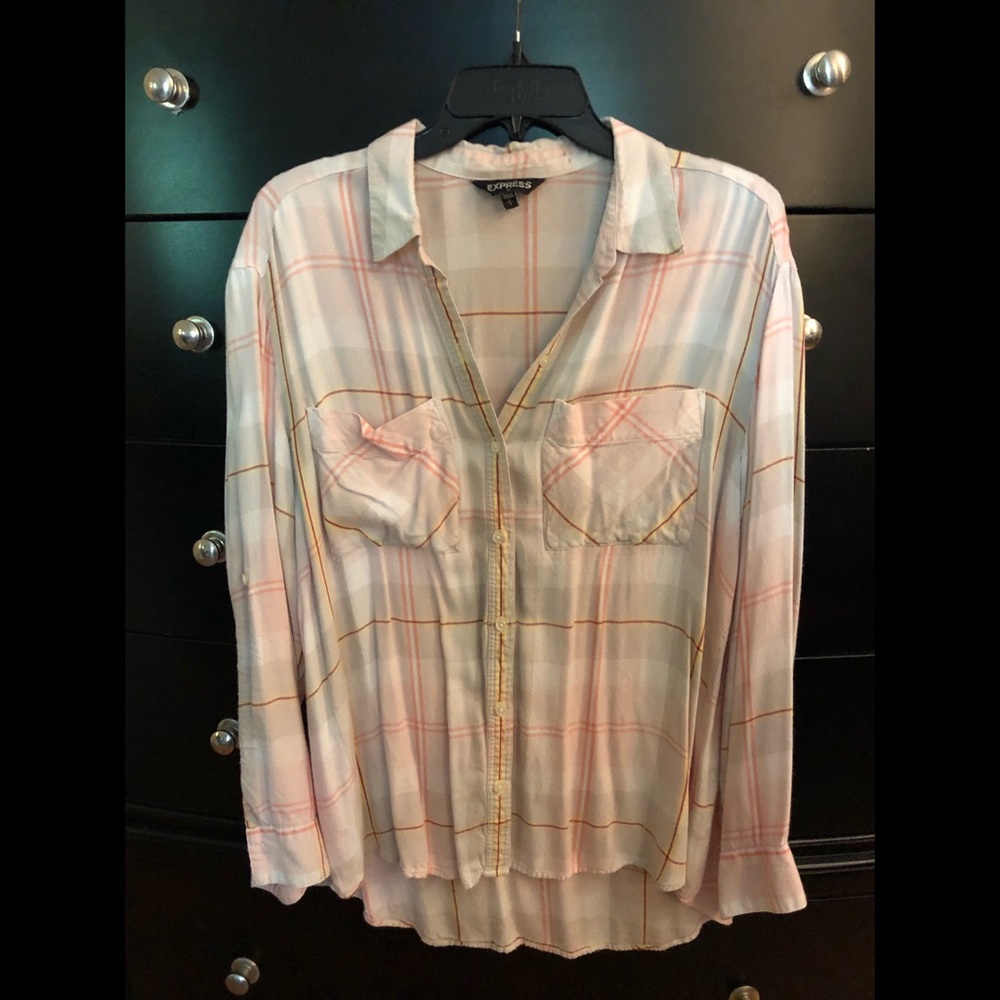 Lightweight plaid flannel shirt